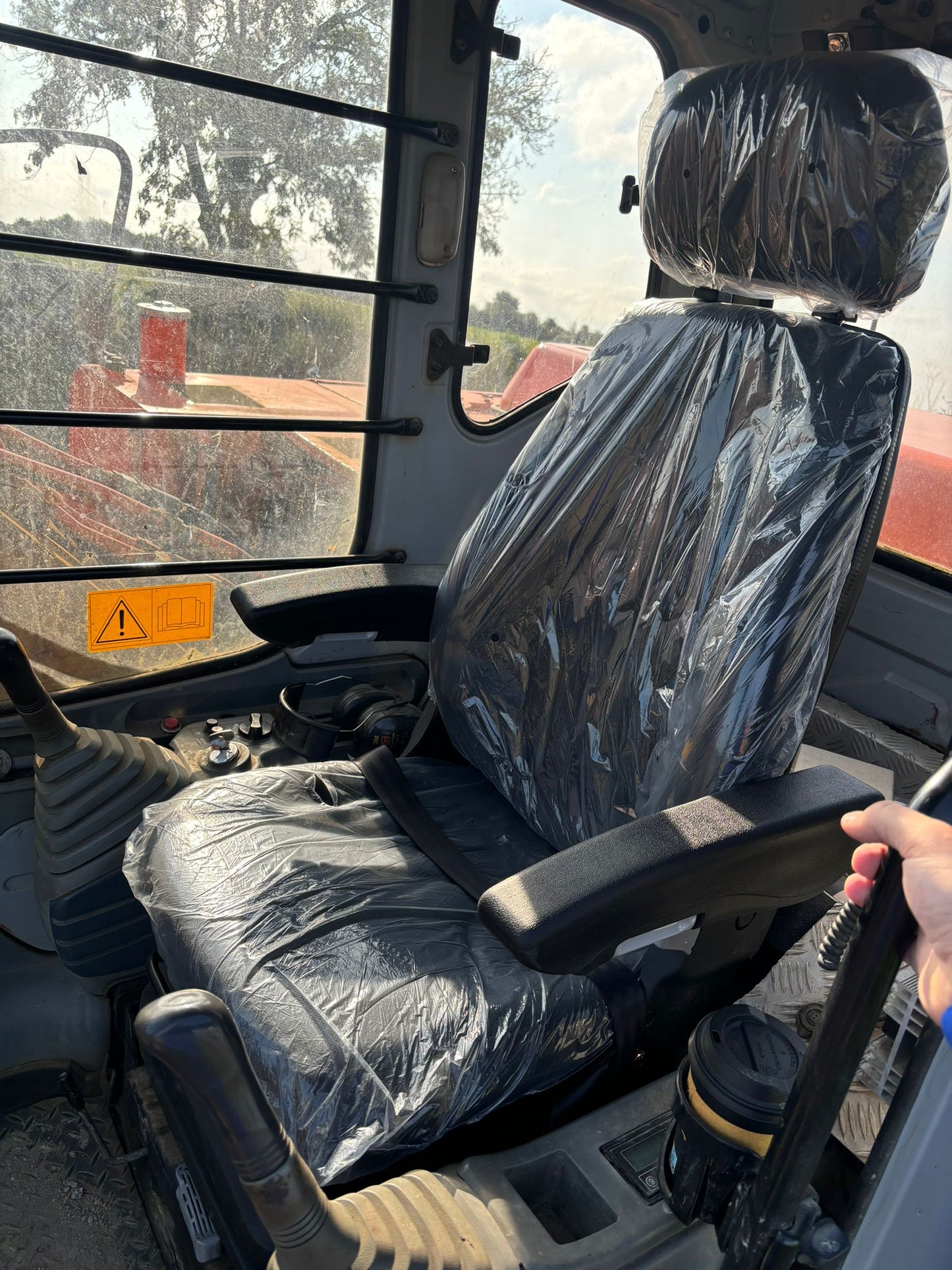 Universal Excavator Seat Black (Mechanical)