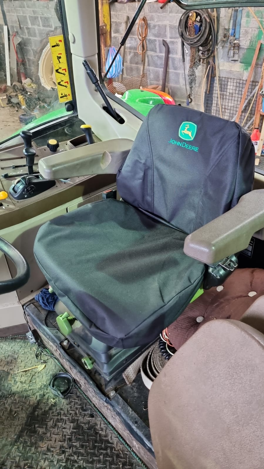 John Deere Grammer 731/721 Seat cover